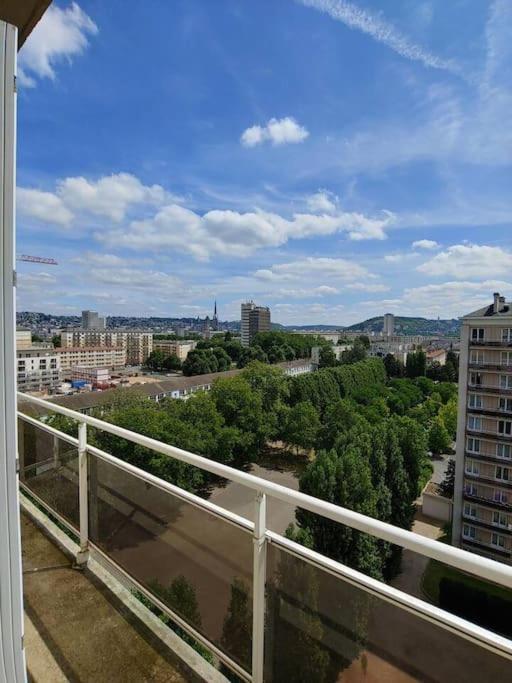 Spacieux F4 Avec Vue Panoramique Et 2 Places De Parking Ρουέν Εξωτερικό φωτογραφία